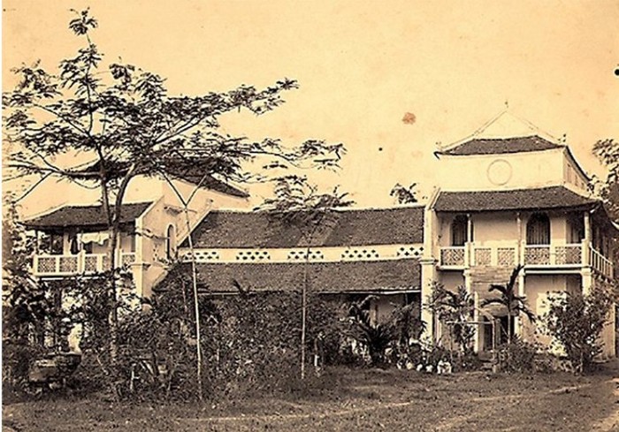 Hà Nội (1884-1885). Một nhà dòng Thiên Chúa Giáo ở Hà Nội.